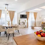 Style And View Center Bukarest
