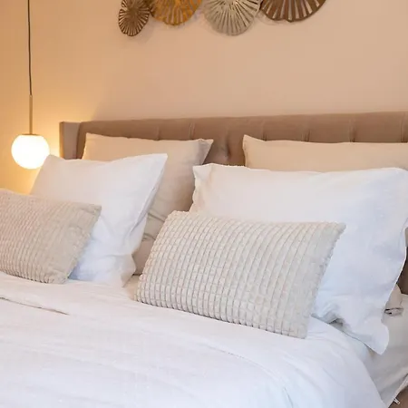 Style And View Center 4* Bukarest