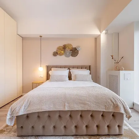 Style And View Center