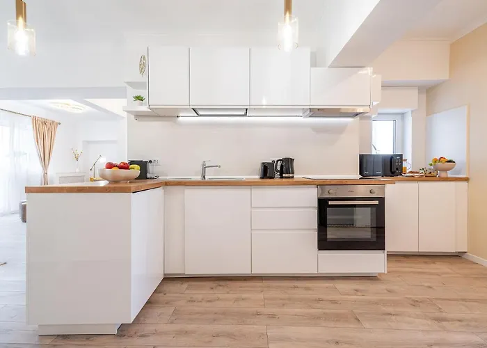 Style And View Center Apartment 4*